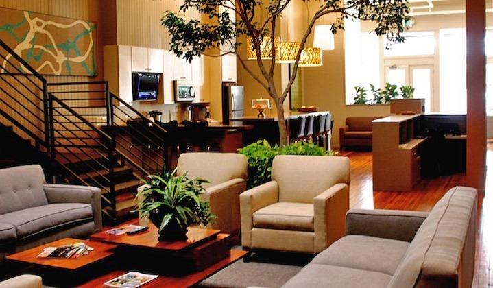 The Inn On Whitworth Brookhaven Luaran gambar